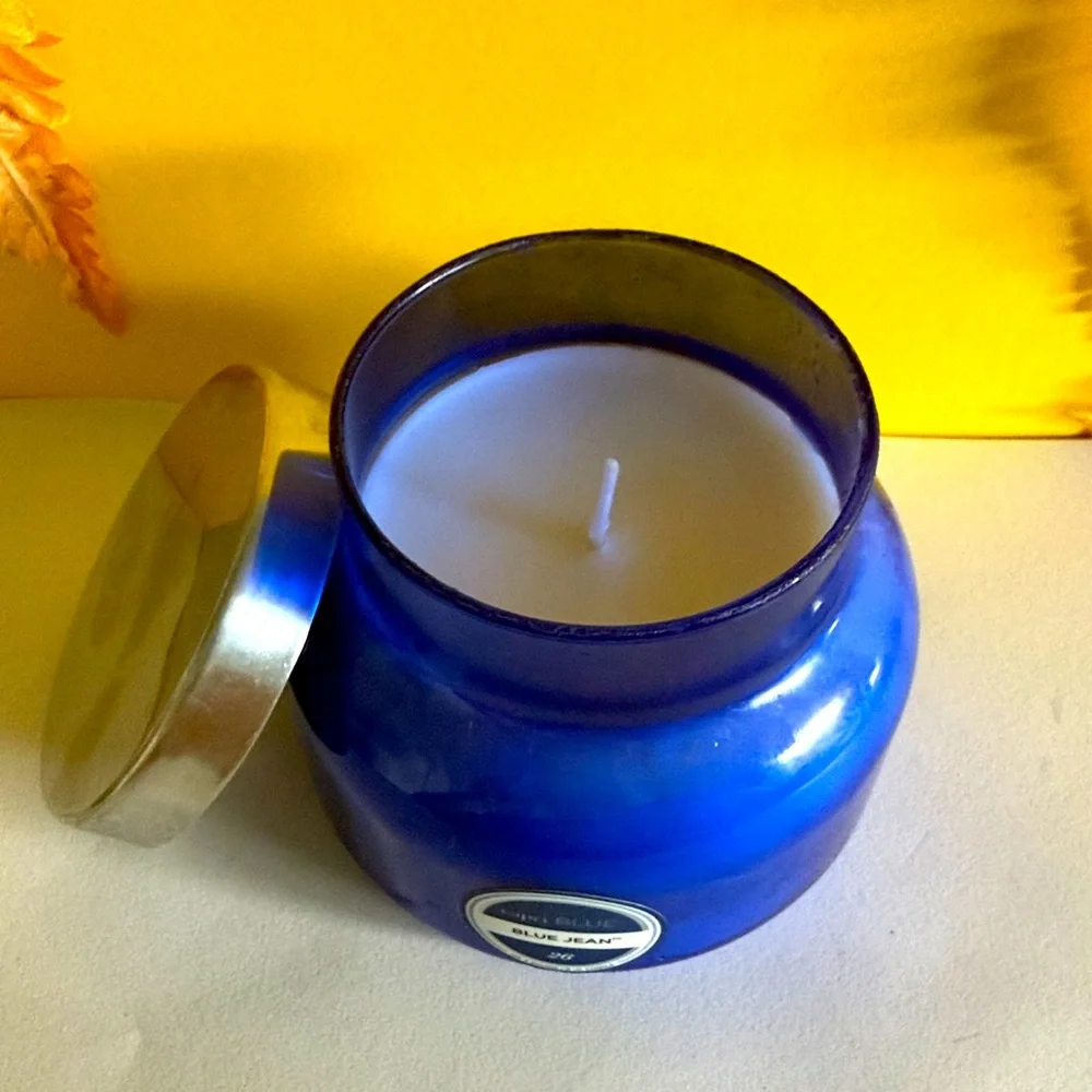 Capri Blue Scented Candles - Soy Candle Wax Blend - Jar Candles Blue Jean (8 oz) - Picture 5 of 7